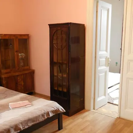 2 Near Opera House Львів