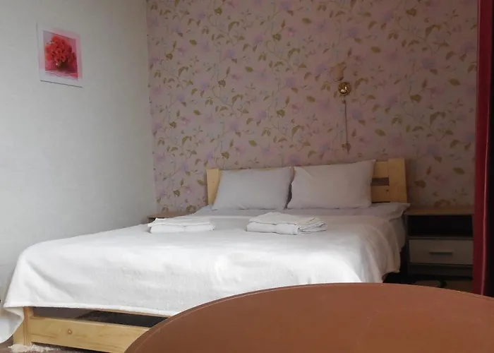 2 Near Opera House Apartamento Leópolis