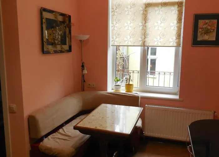 2 Near Opera House Leópolis